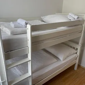 peaceful-apartment-for-4.vienna-besthotels.com/